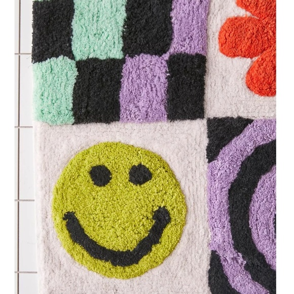Urban Outfitters Happy Tufted Bath Mat NWT - Picture 3 of 7